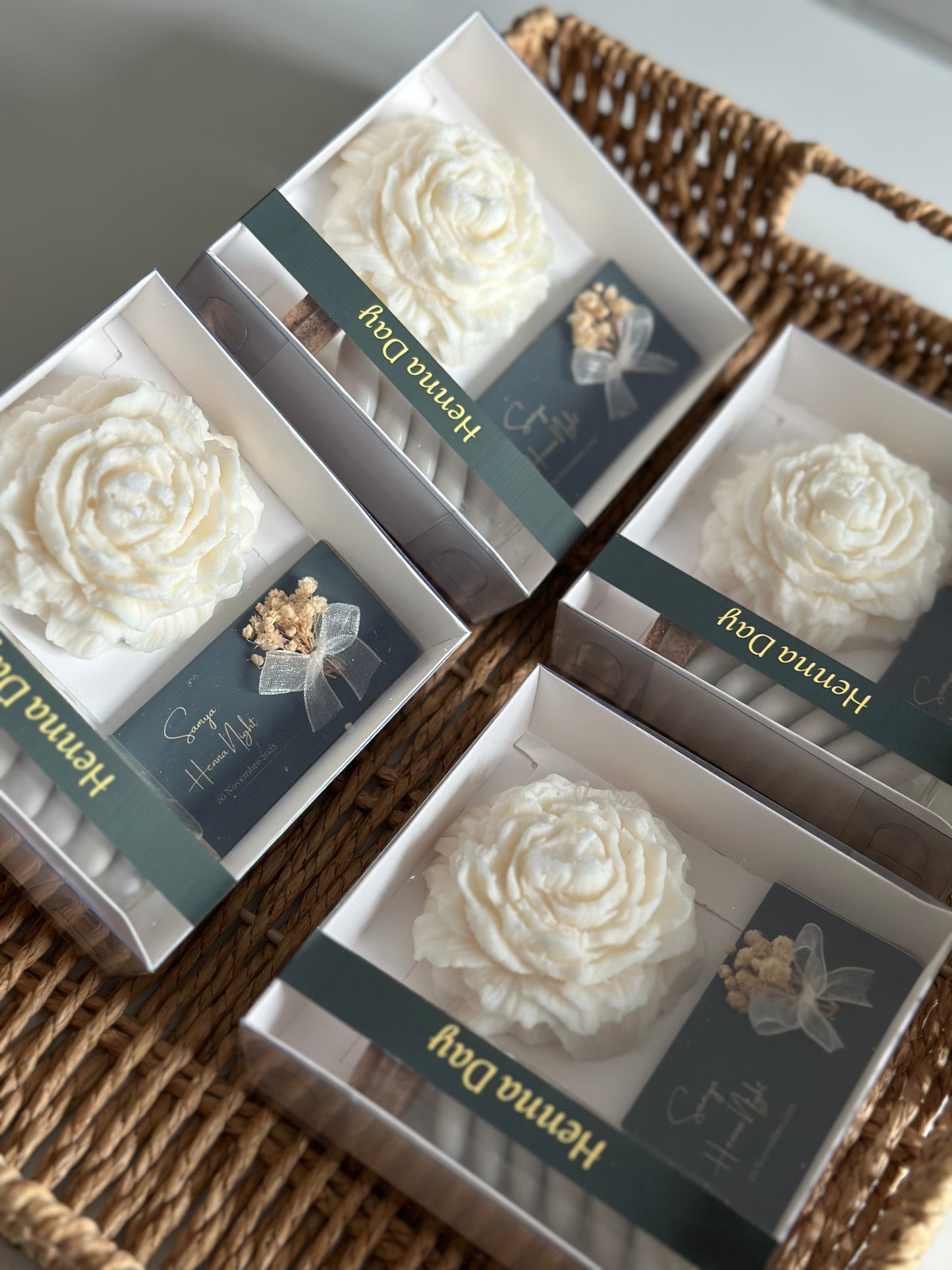 Box Pivoine - Chocolat - Fiole Dragées